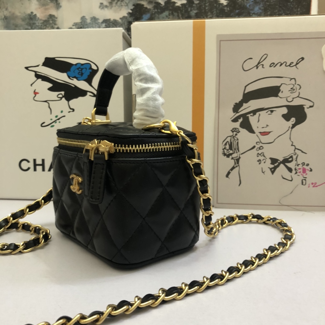 Chanel Women Shoulder Bags 11*8.5*7cm