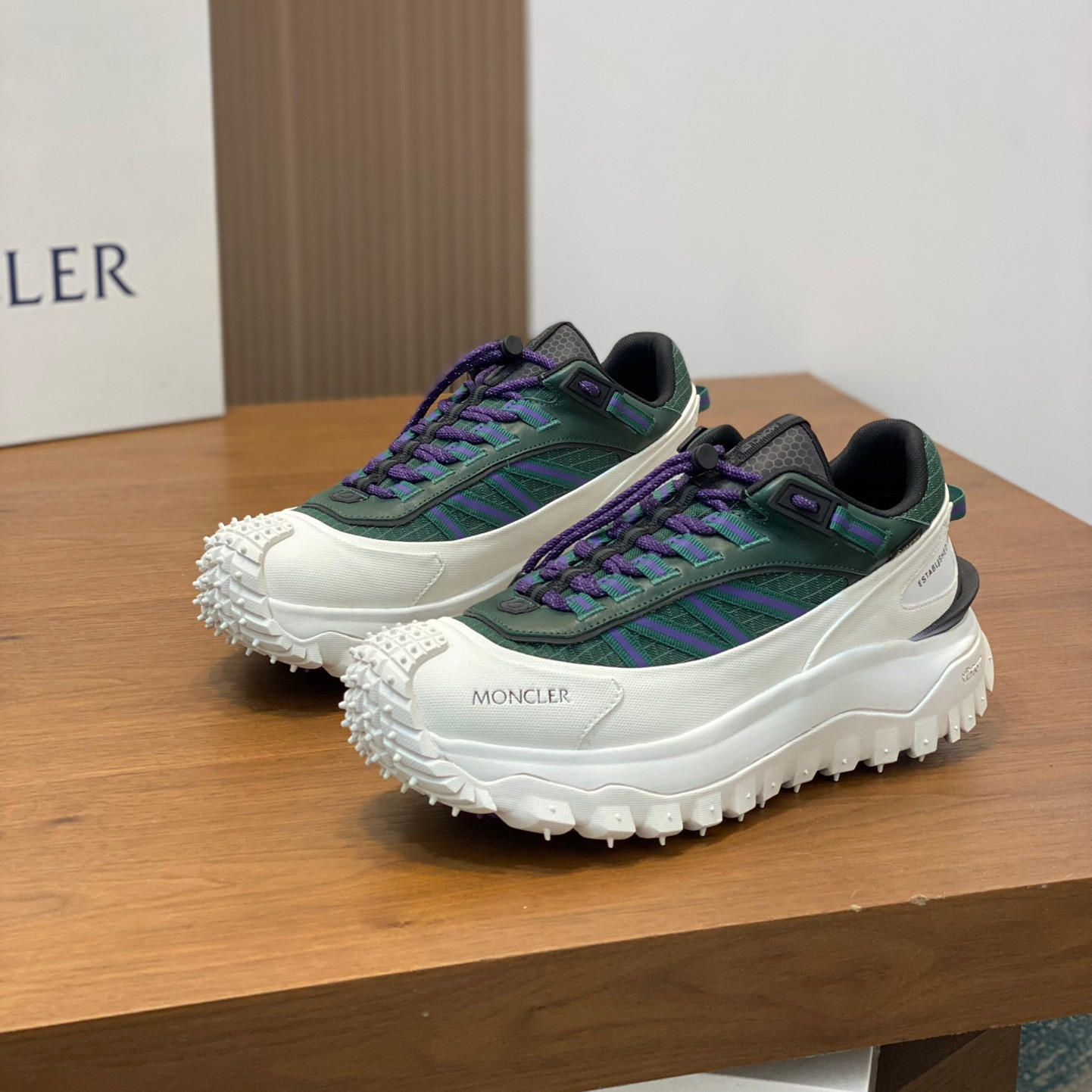 Moncler Trailgrip Gtx Sneaker Size 40-45