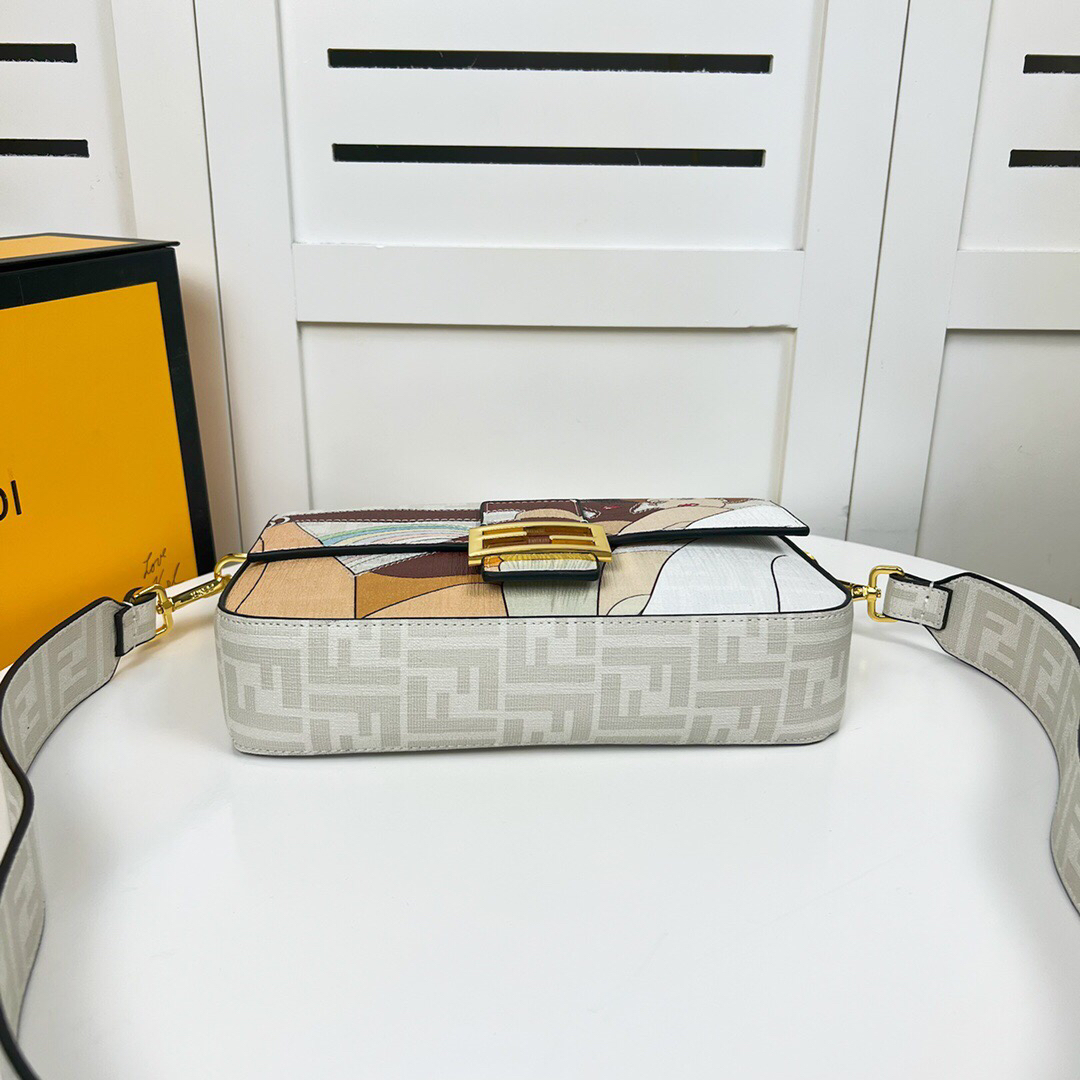 Fendi New Shoulder Bags 26*5*15cm