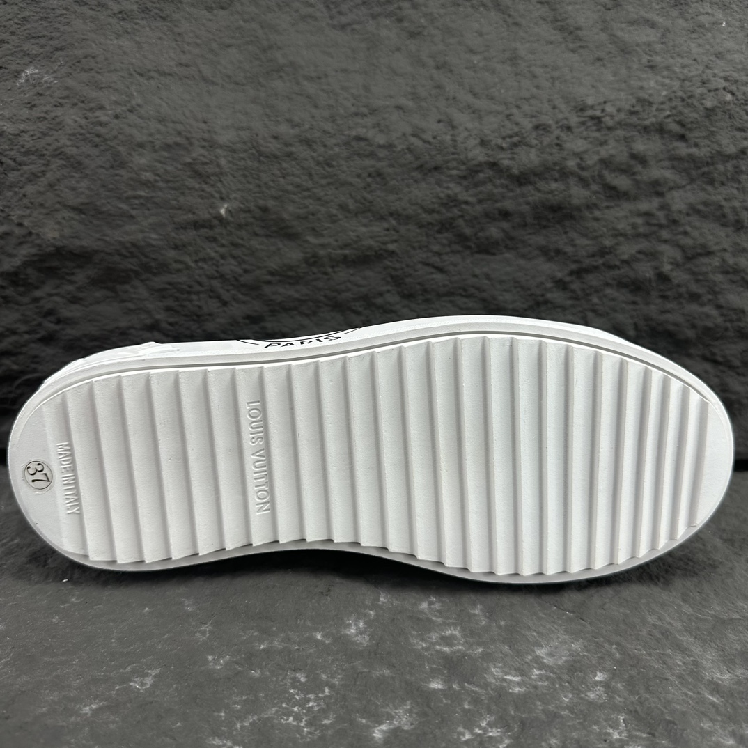 Louis Vuitton Time Out Sneaker Size 36-41