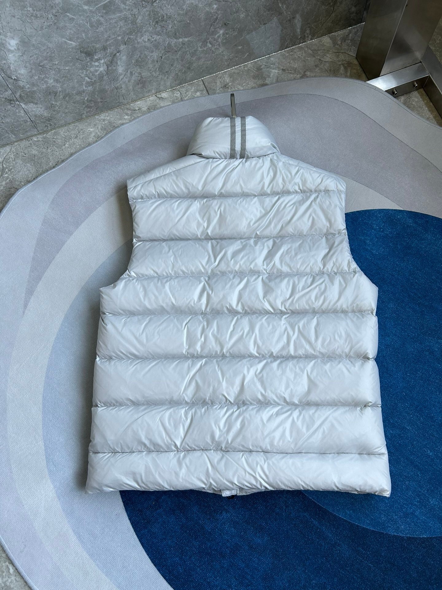 Canada Goose E2229 Crofton Vest-WD Men Winter Vest Size S-XXL