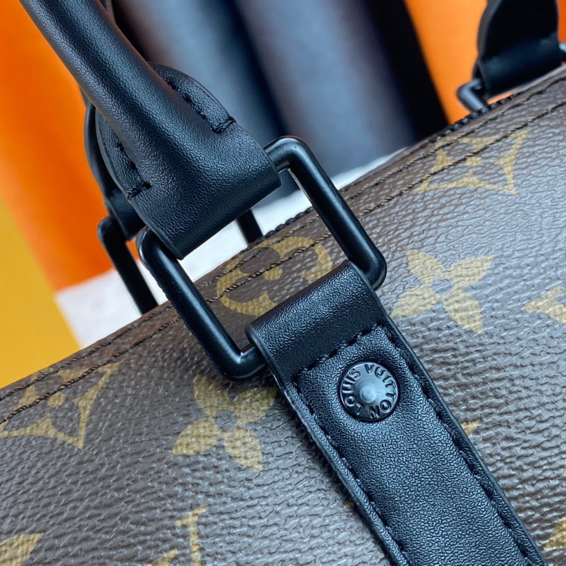 Louis Vuitton Keepall Bandoulière 25 Bags for Men