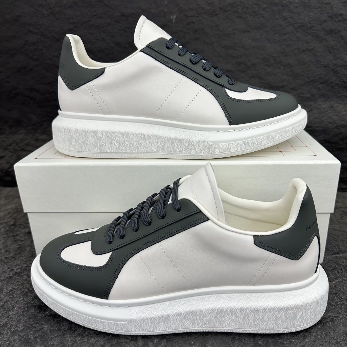 Alexander McQueen Sprint Runner Sneaker size 36-46
