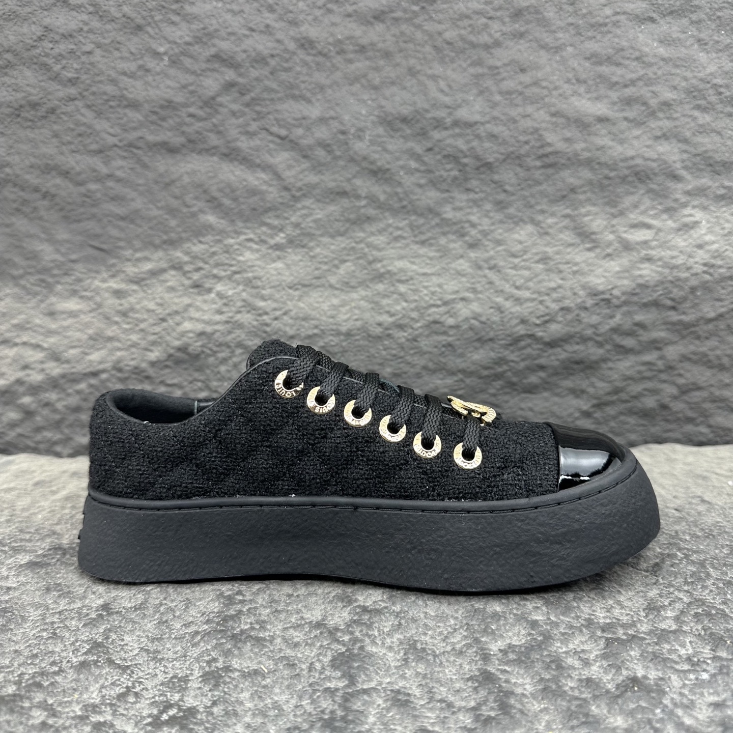 Chanel 2025ss Women Sneaker Size 35-40