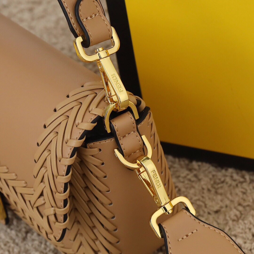Fendi New Shoulder Bags 27*6*15cm