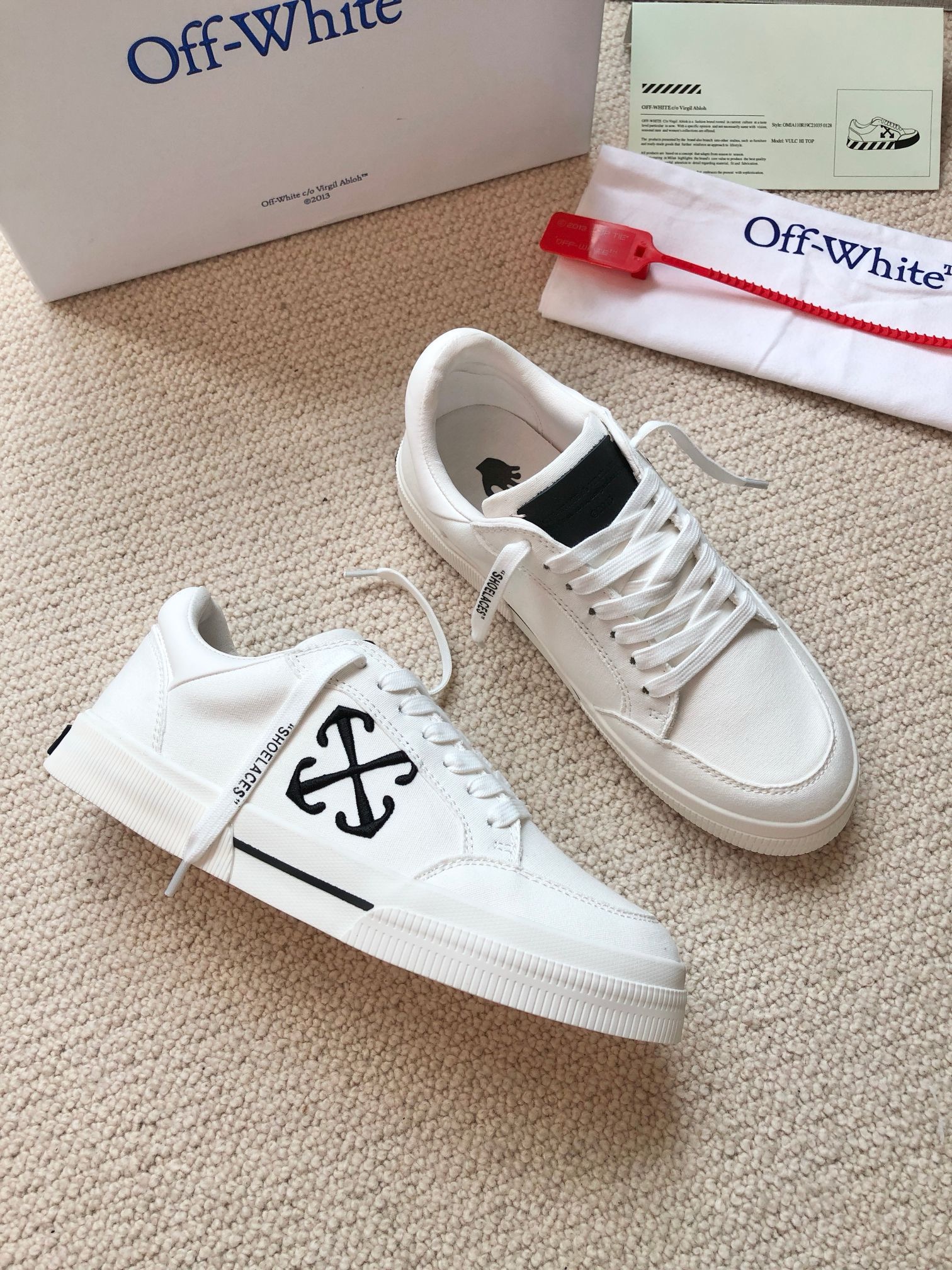 OFF White 2024ss New Low Vulcanized Sneaker Size 36-45