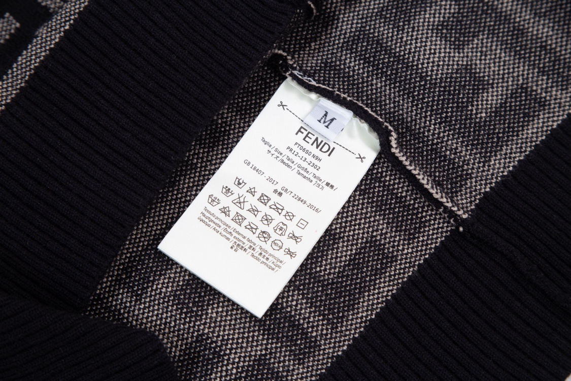 Fendi Unisex Sweatshirt Size S-XXL