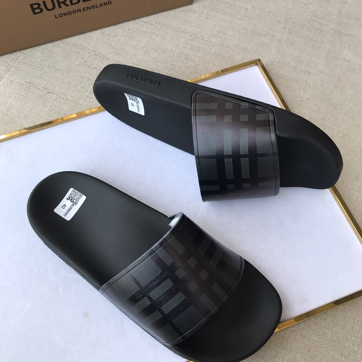 Burberry Mens Women Sandals Gr. 36-46
