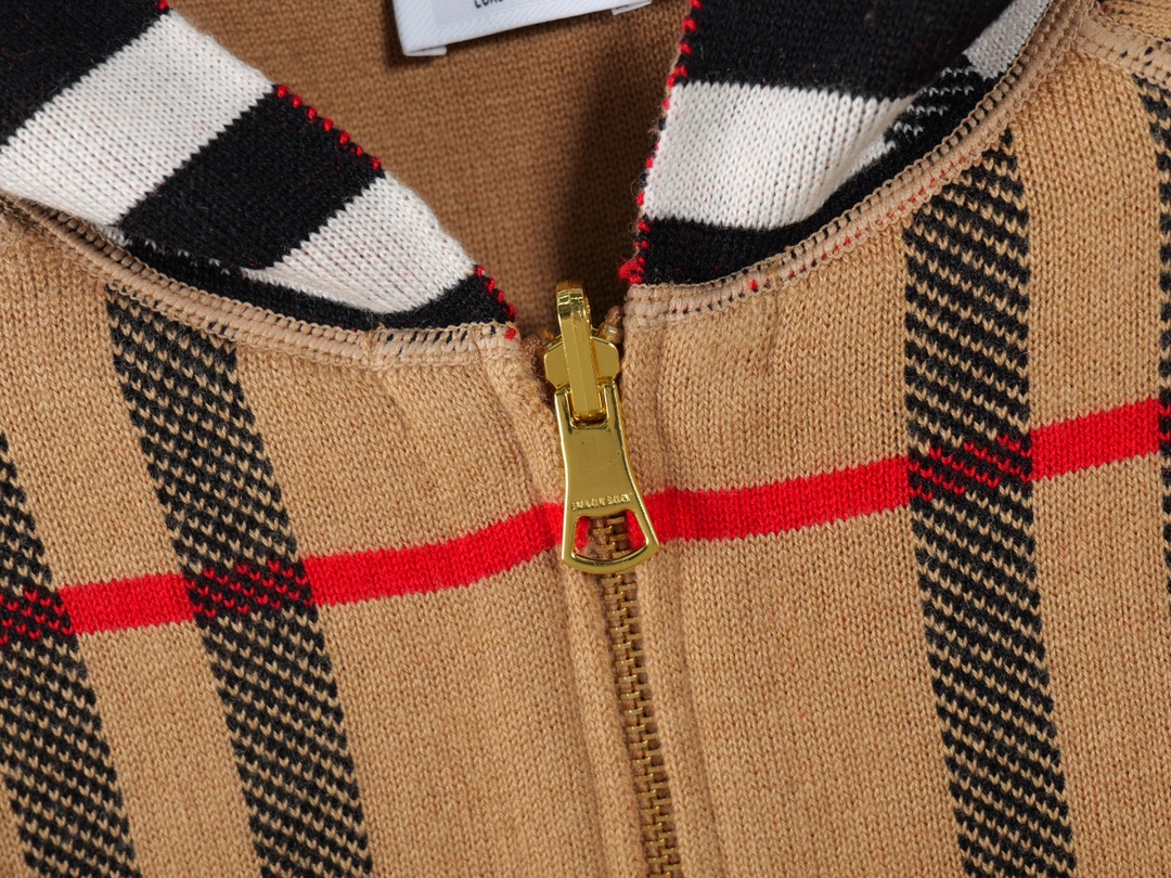 Burberry Unisex Knitwear Size S-XL