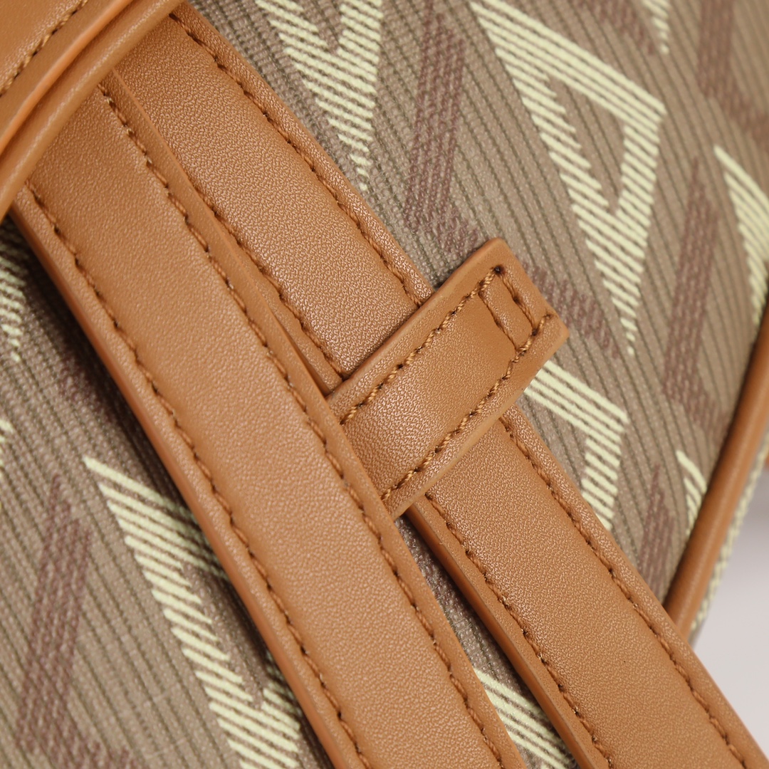 Dior 2022SS Pre-Fall Saddle Men Shoulder Bags 20*28.6*5cm