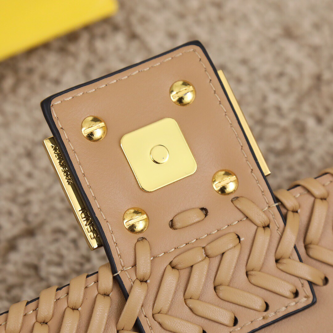 Fendi New Shoulder Bags 27*6*15cm