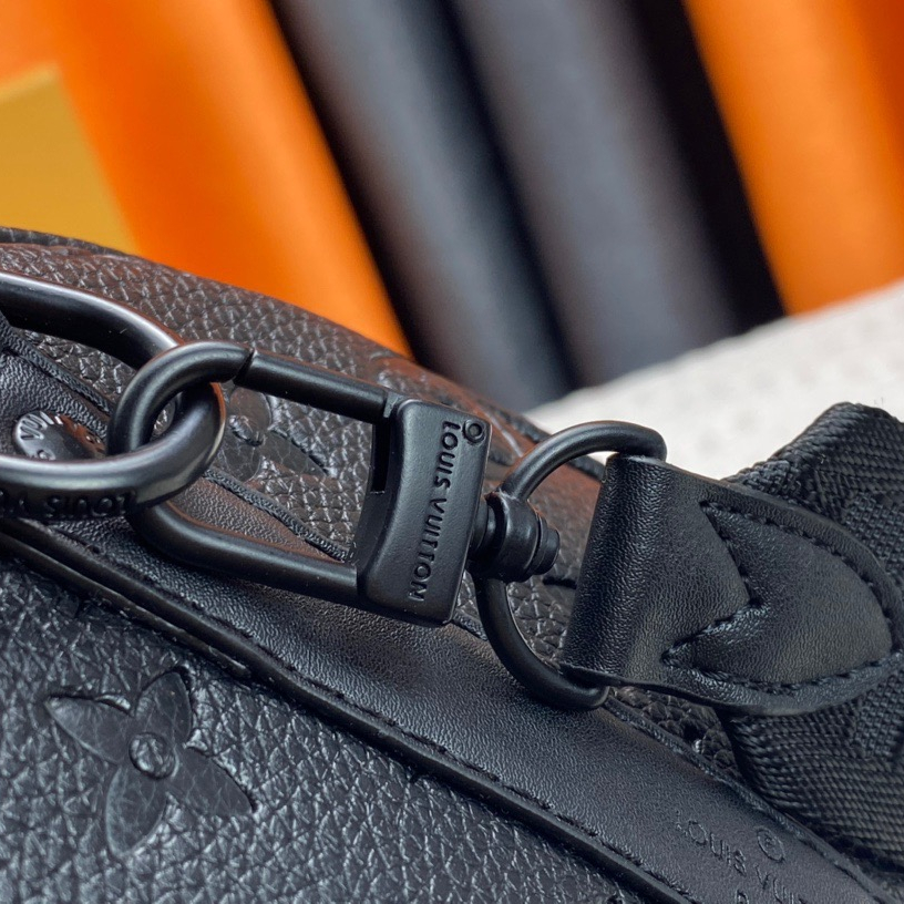 Louis Vuitton Keepall Bandoulière 25 Bags for Men