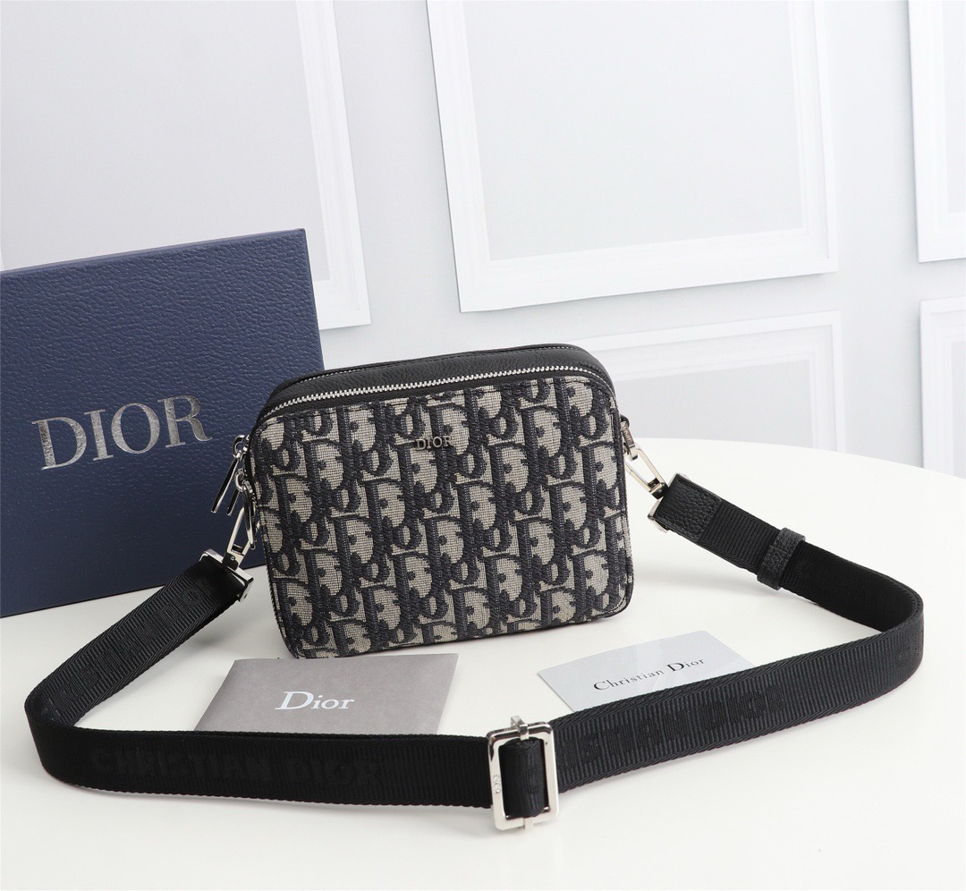 Dior Mens Shoulder Bags 17*12*6cm