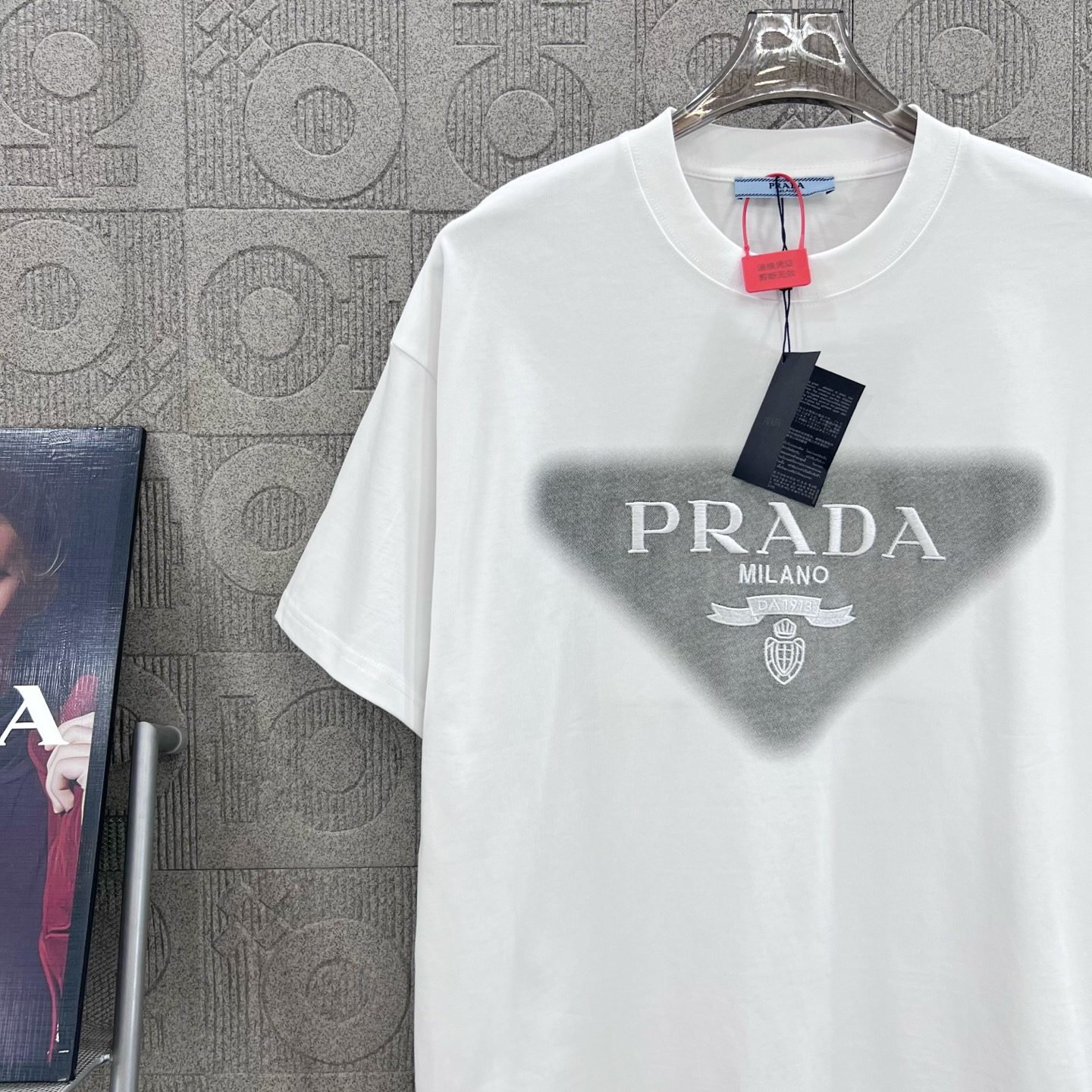Prada T Shirt  Embroider Logo Size XS-L