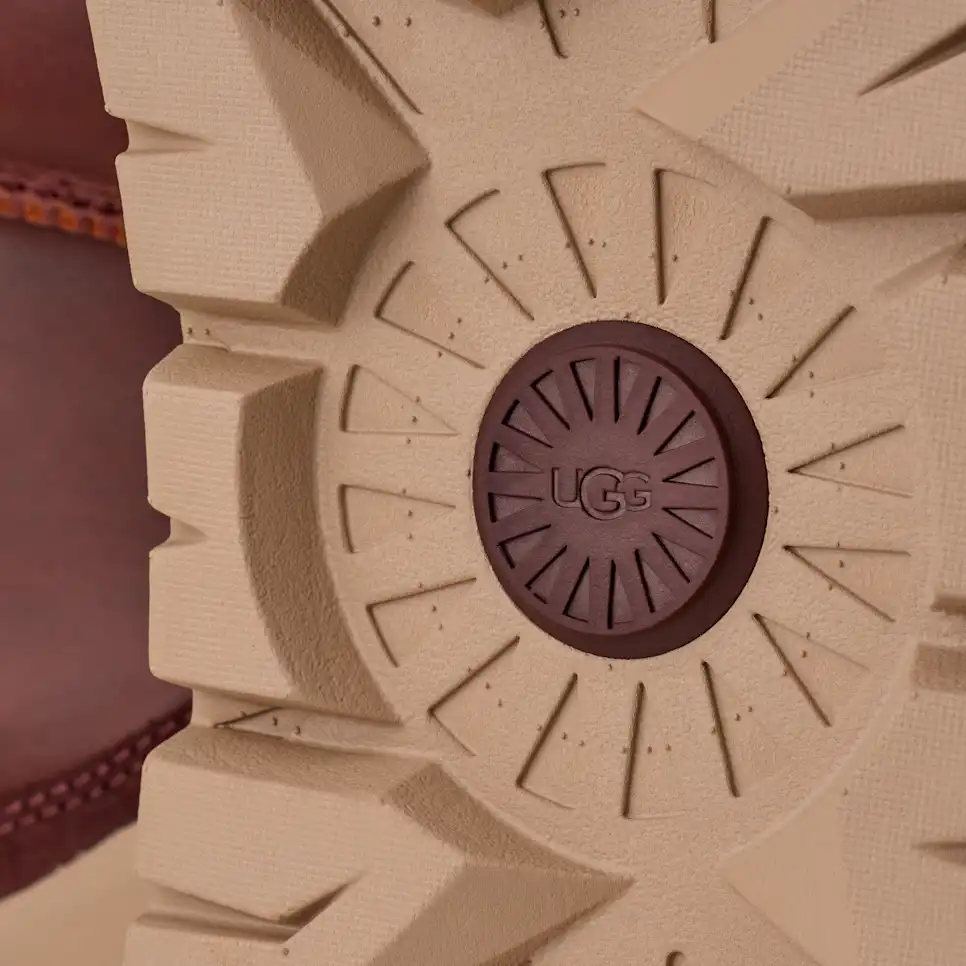 UGG Men's Neumel High Weather Hybrid