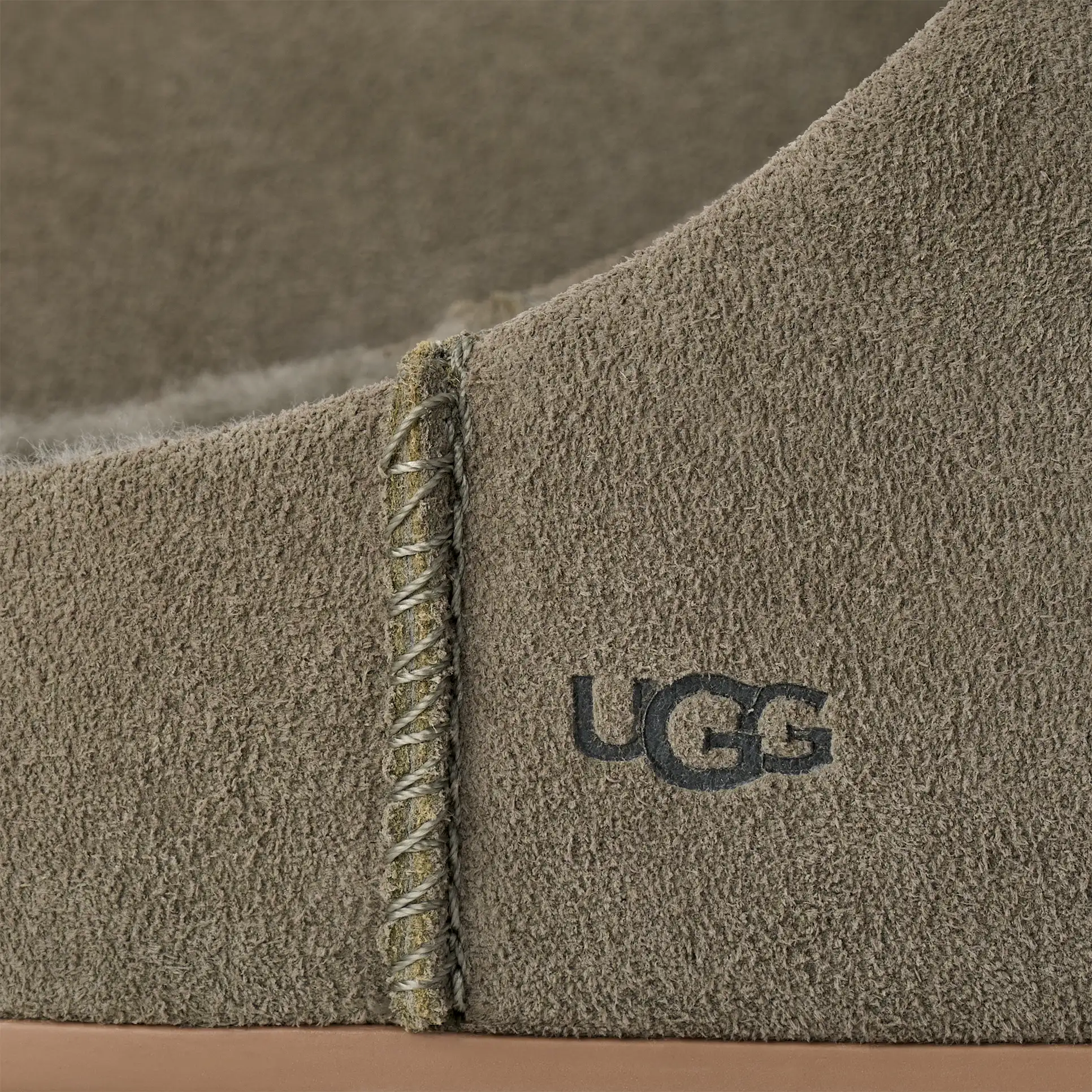 UGG Women's Elea Slip-On