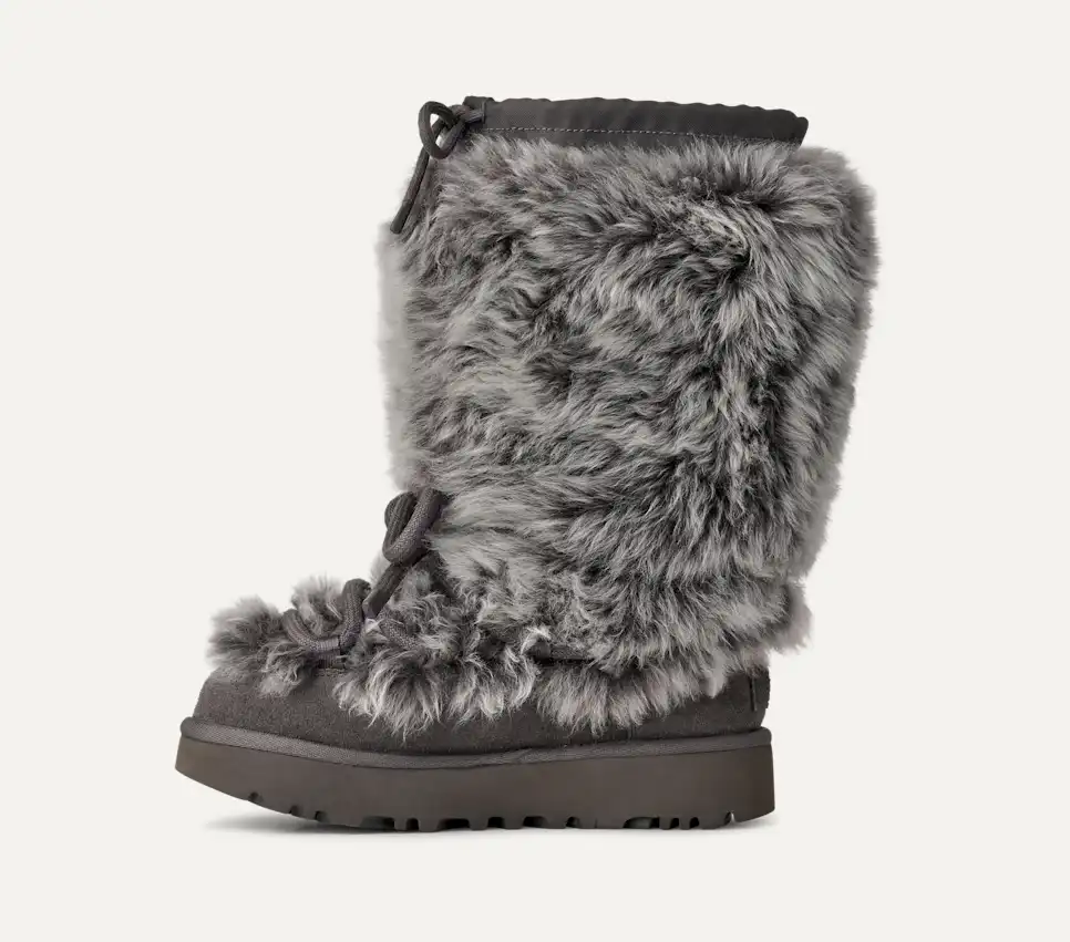 UGG Women's Classic Tall Chalet