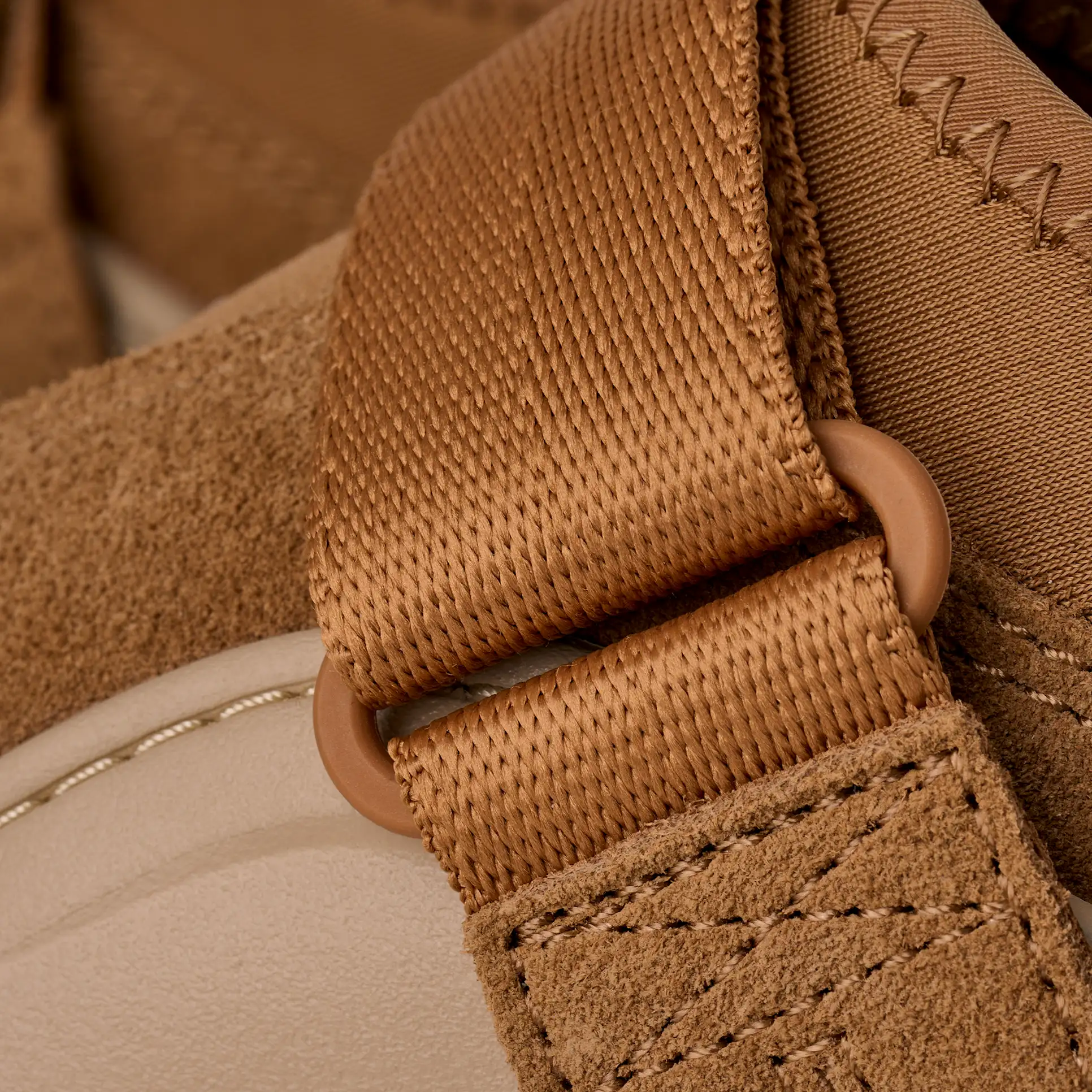 UGG Men's PeakMod Lowcut