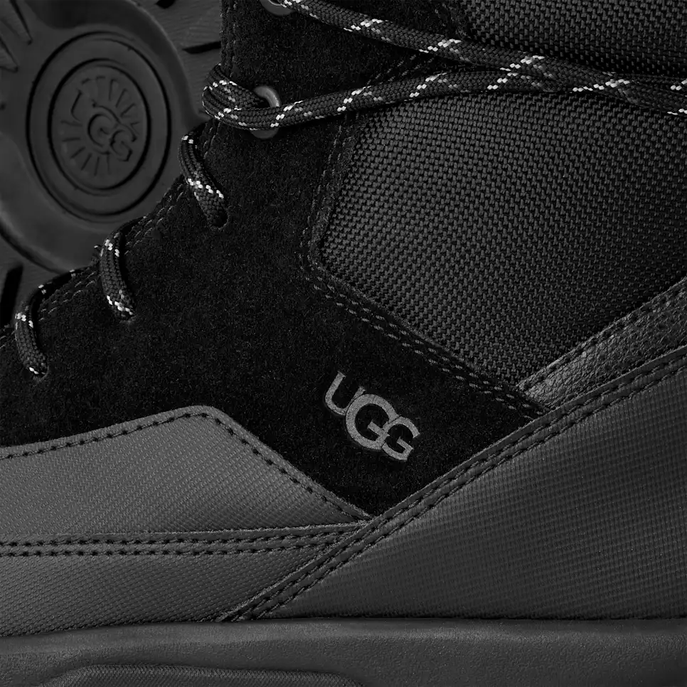 UGG Men's Truckee Field Boot