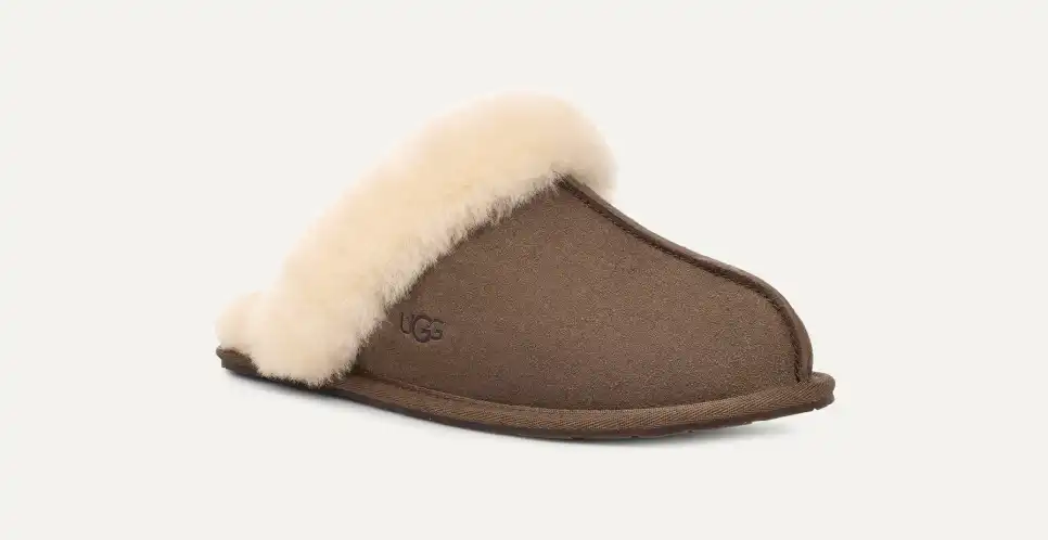UGG Women's Scuffette II