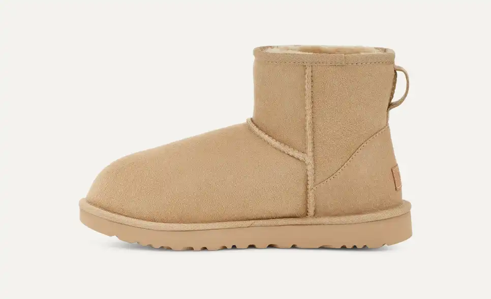 UGG Women's Classic Mini II