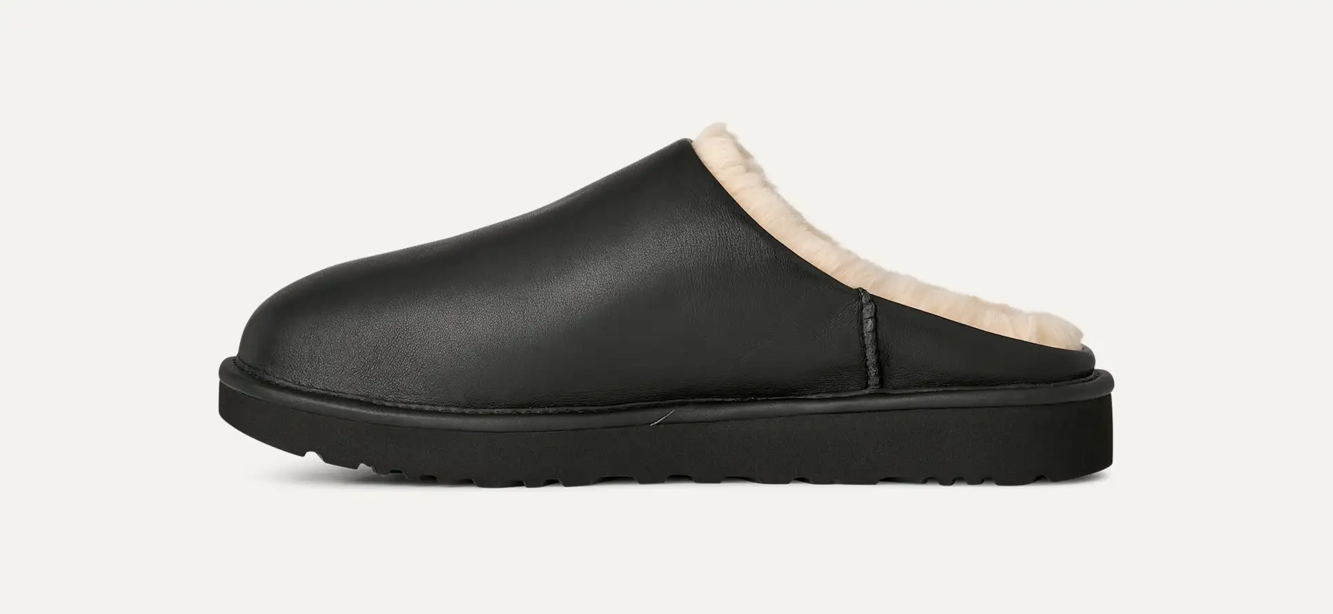 UGG Men's Classic Slip-On Noir