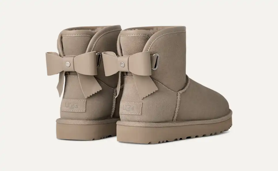 UGG Women's Ultra Mini Bailey Leather Bow