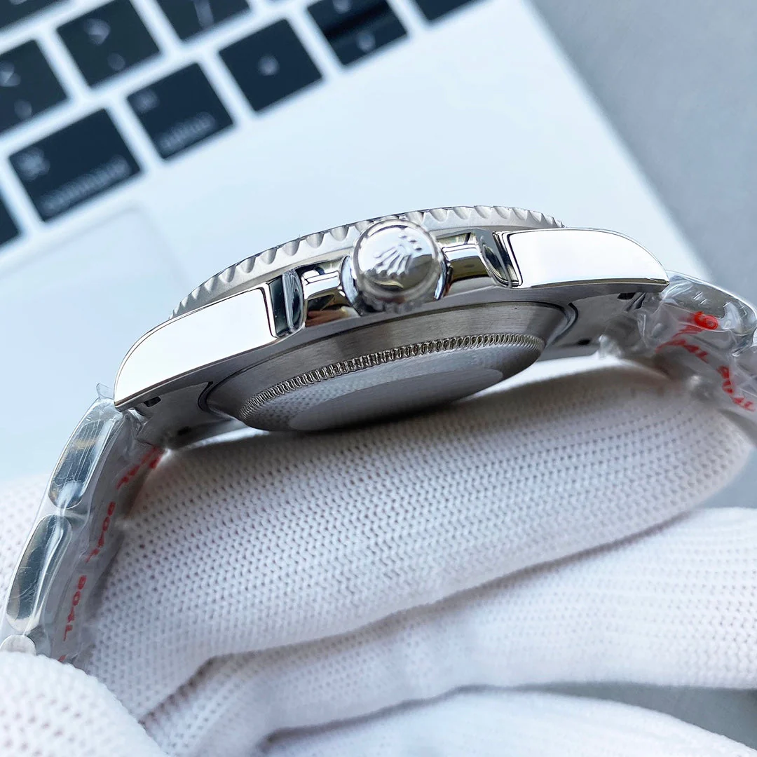 SUBMARINER DATE 40MM CUSTOM PURPLE BEZEL BLACK DIAL