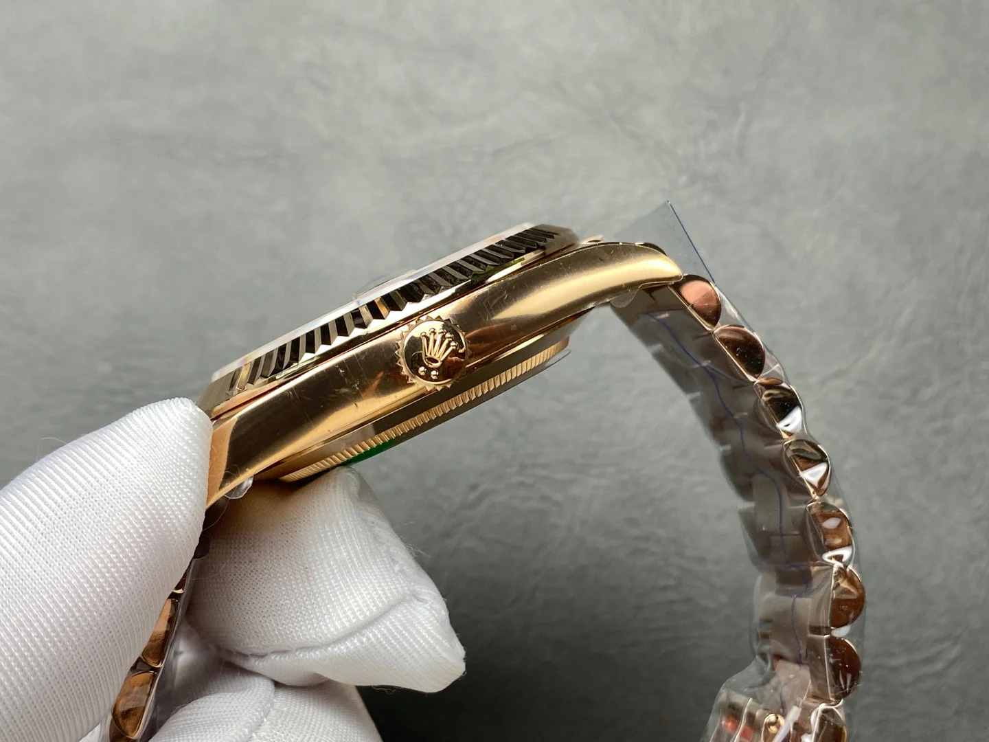 Rolex Day-Date 40mm Pink Gold Black Dial