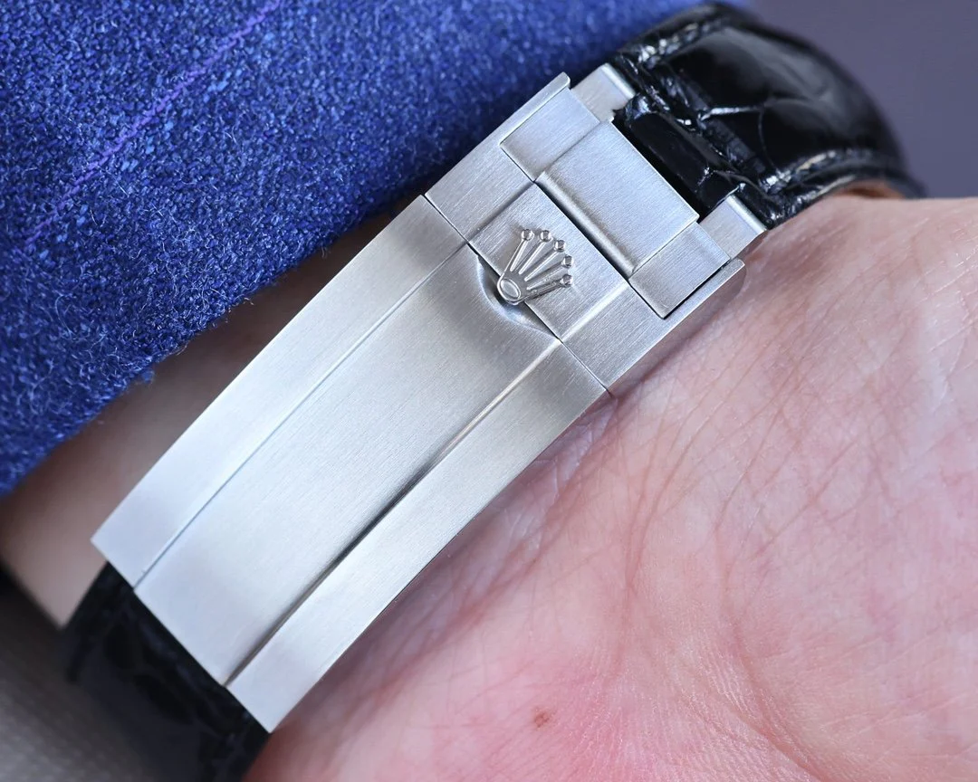 SUBMARINER DATE 40 STEEL CASE GOLD BLUE CERAMIC LEATHER