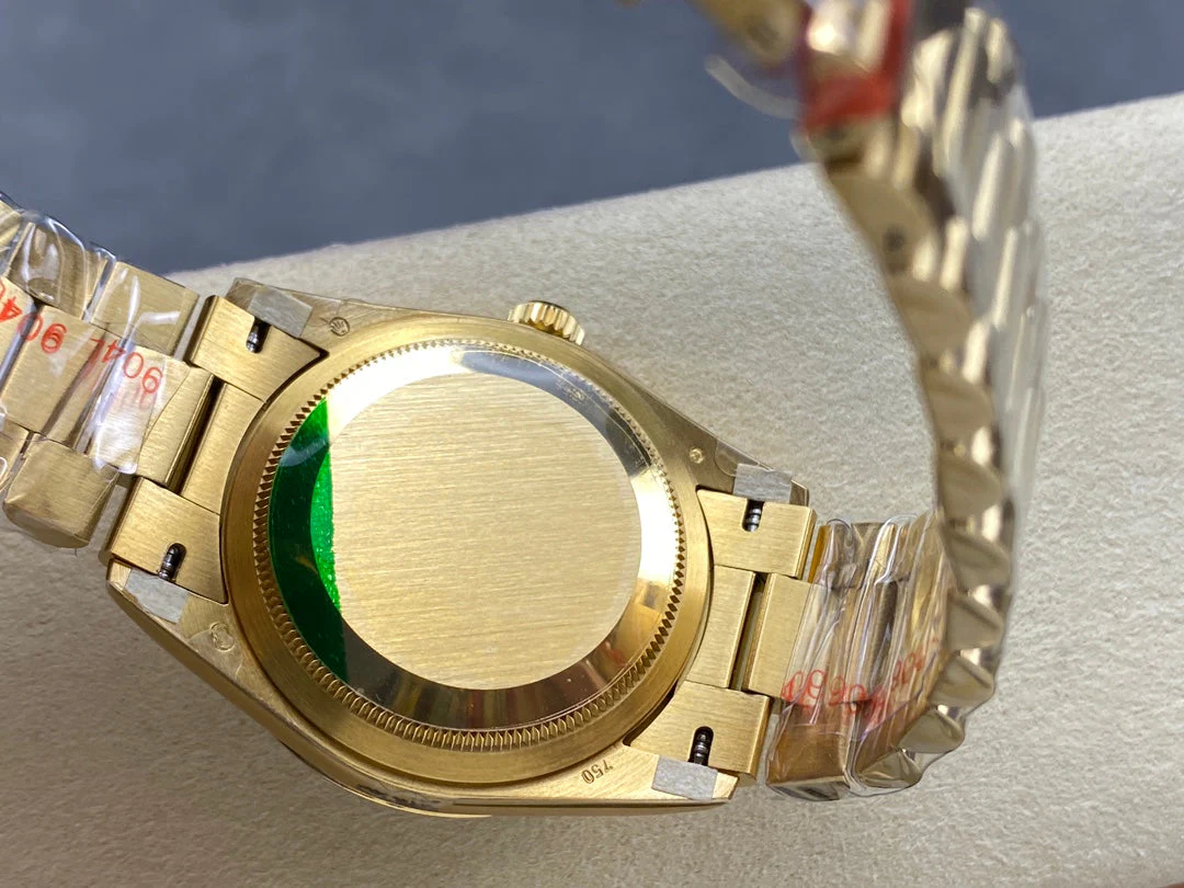 Rolex Day-Date 36mm Gold Black Dial