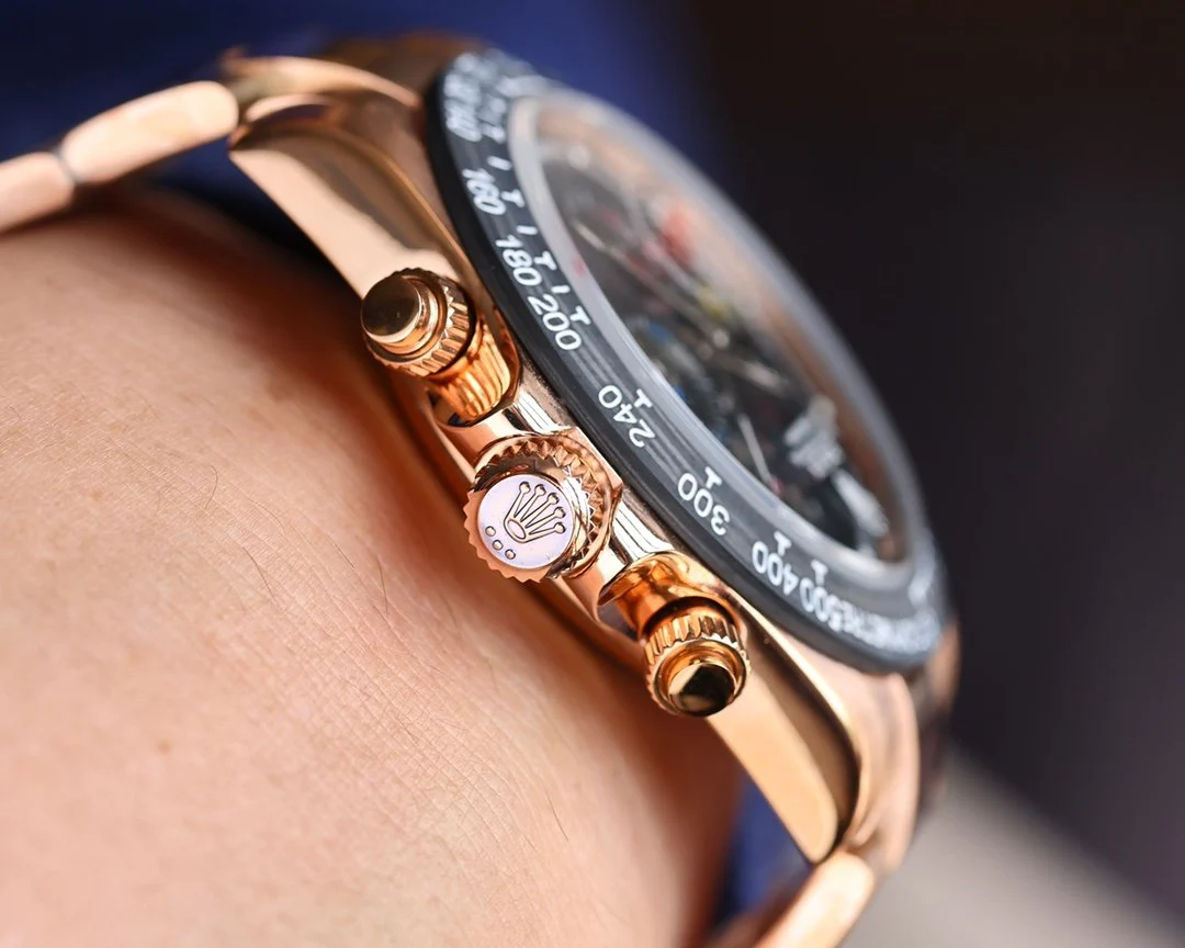 OYSTER PERPETUAL SUBMARINER ARTISANS DE GENEVE