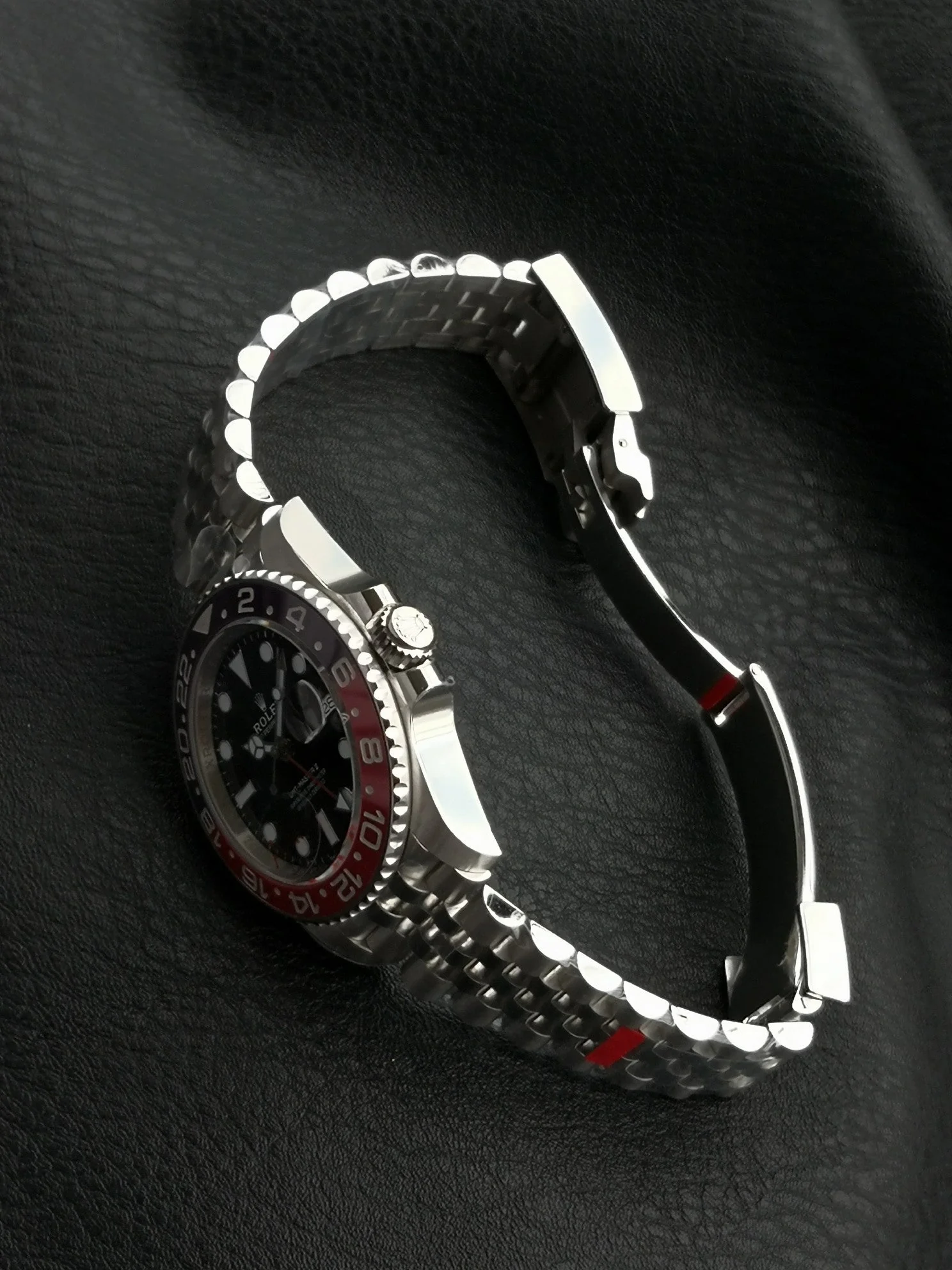 Rolex GMT Master 40mm Silver Black Dial