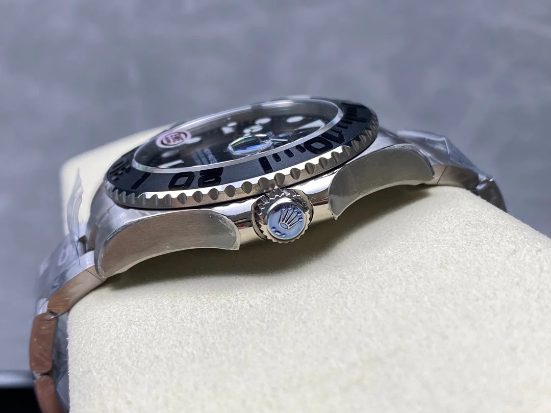 Rolex Yacht-Master 42mm Silver Black