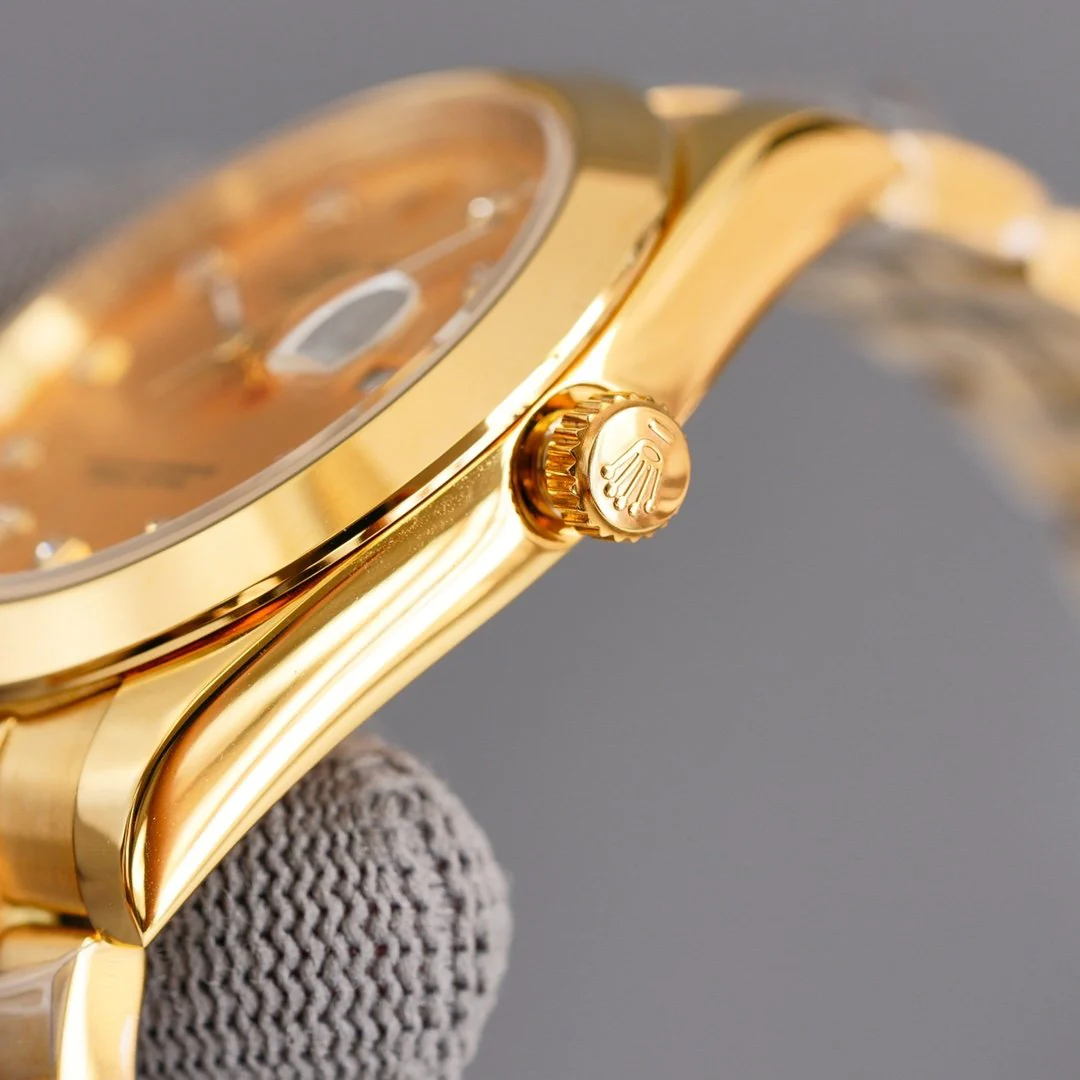 DATEJUST 41MM GOLD SMOOTH BEZEL DIAMOND NUMERALS