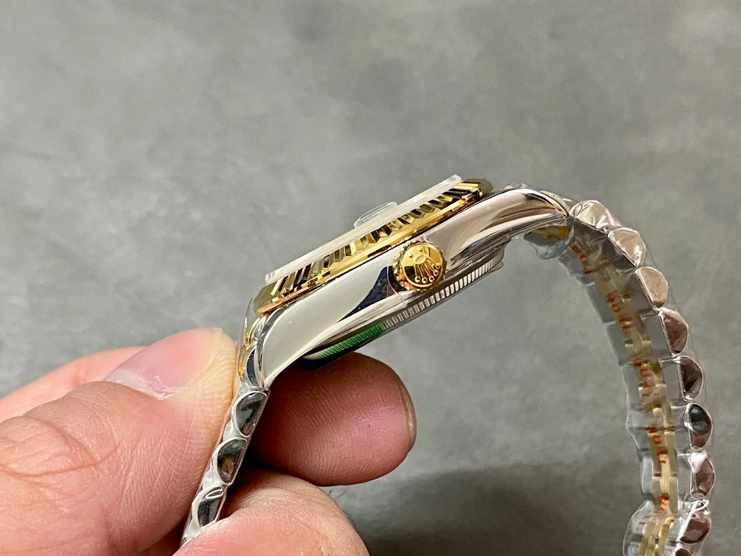 DATEJUST 31MM GOLD STEEL DIAMOND NUMERALS GREEN DIAL