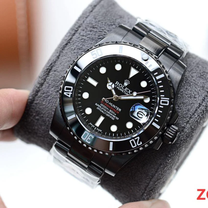 SUBMARINER DATE 40 CUSTOM ALL BLACK PRO HUNTER