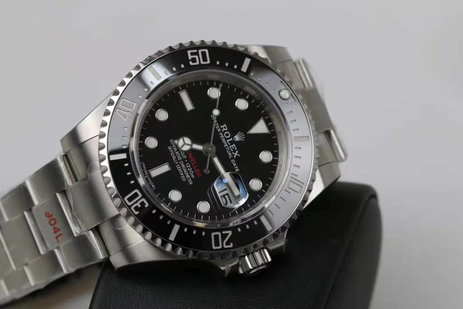 Rolex Sea-Dweller 43mm Silver Black