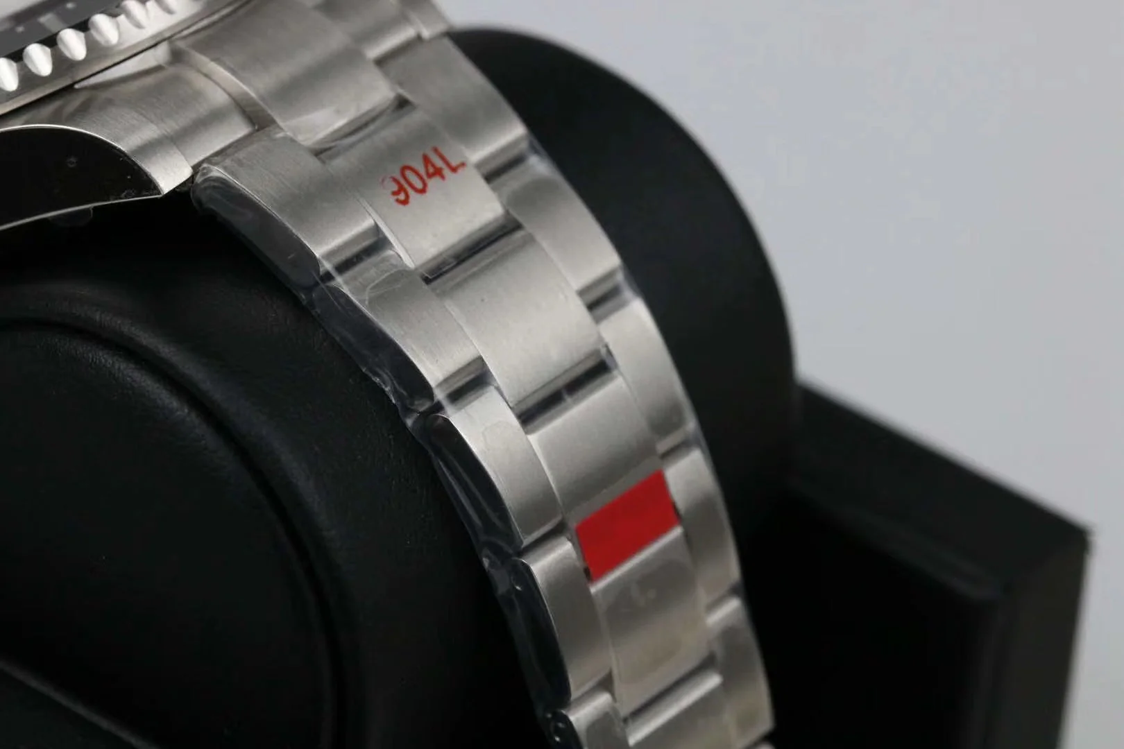 Rolex Sea-Dweller 43mm Silver Black