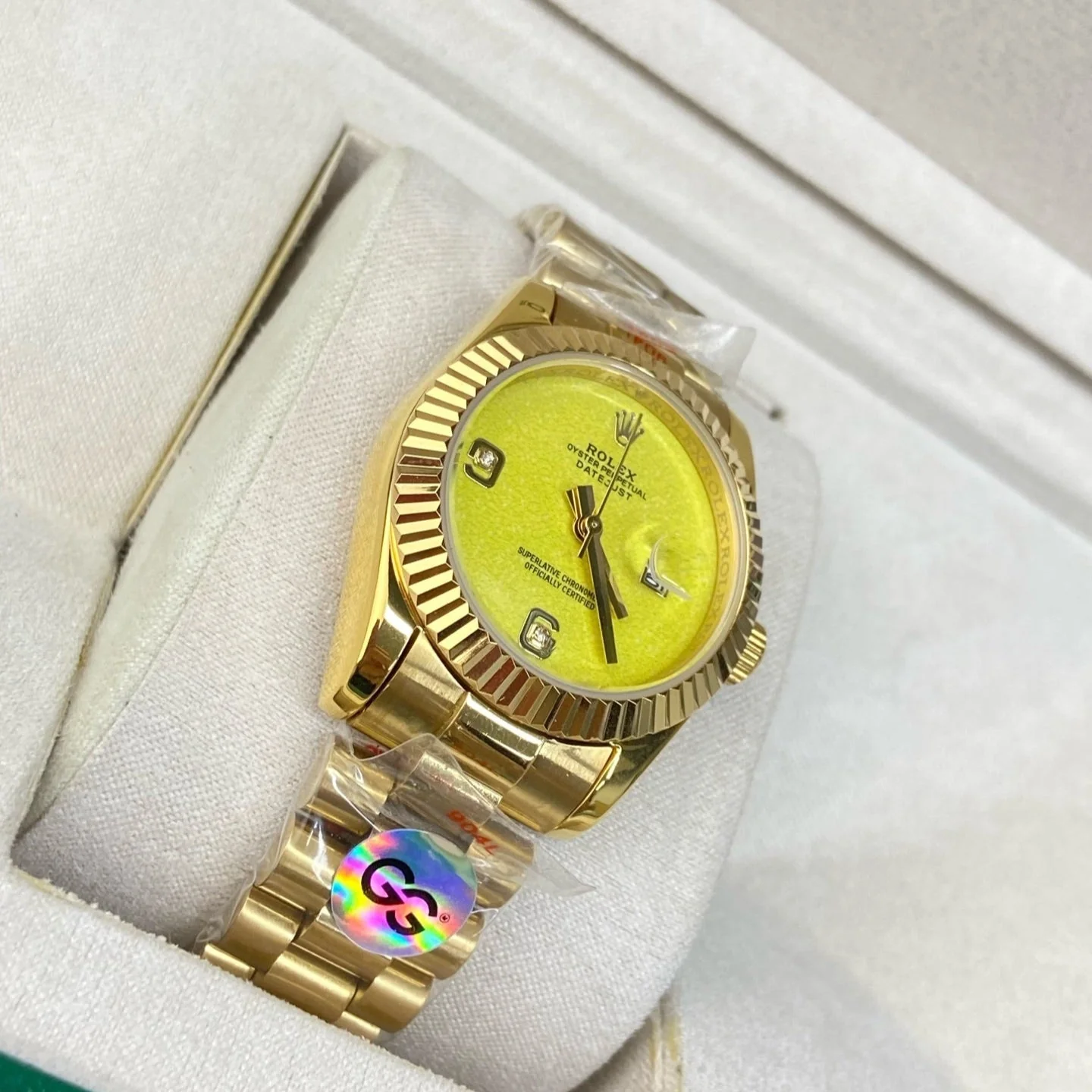 Rolex Datejust 31mm Gold Yellow Dial