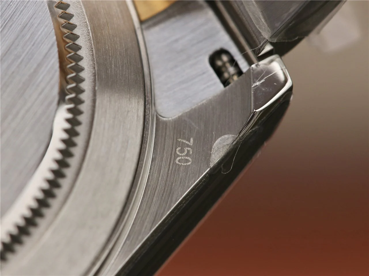 DAYTONA 40MM GOLD STEEL BLACK BEZEL WHITE DIAL