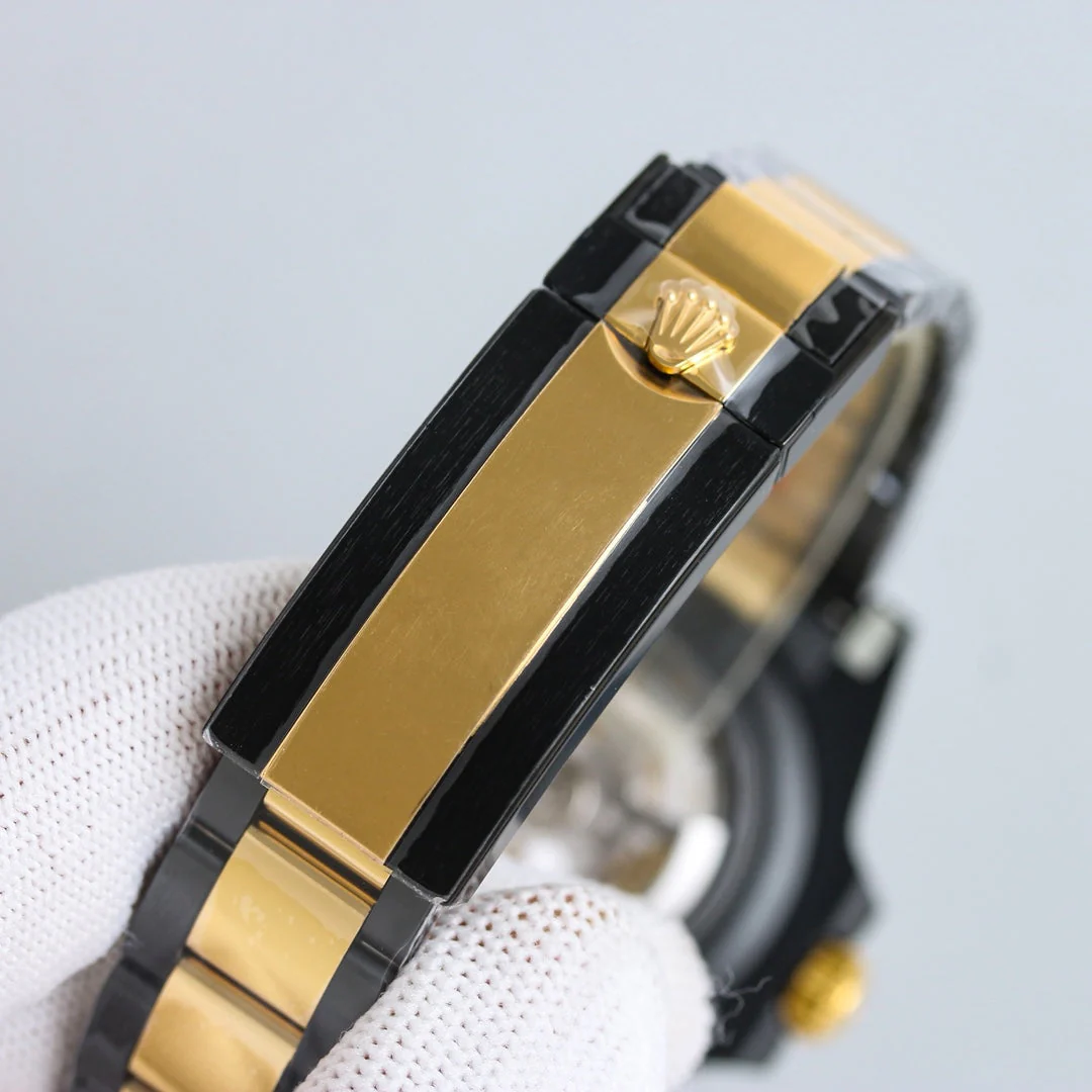 Rolex Submariner 40mm Carbon Black Green Gold