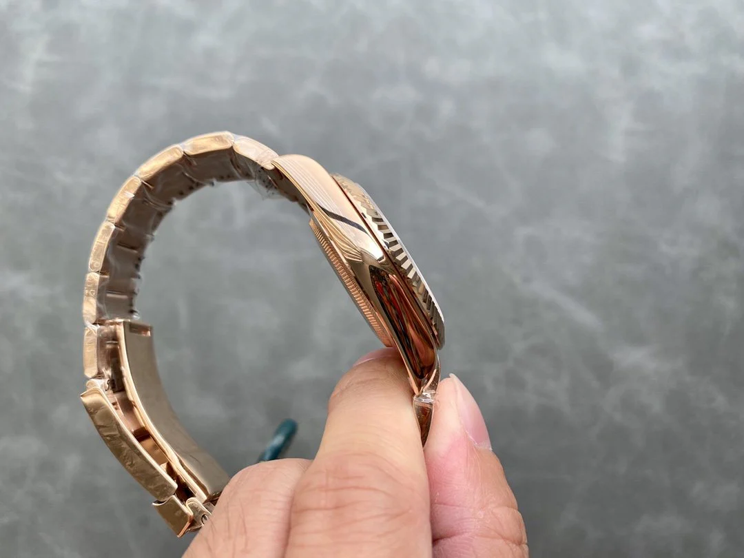 SKY-DWELLER 42 ROSE GOLD BROWN DIAL