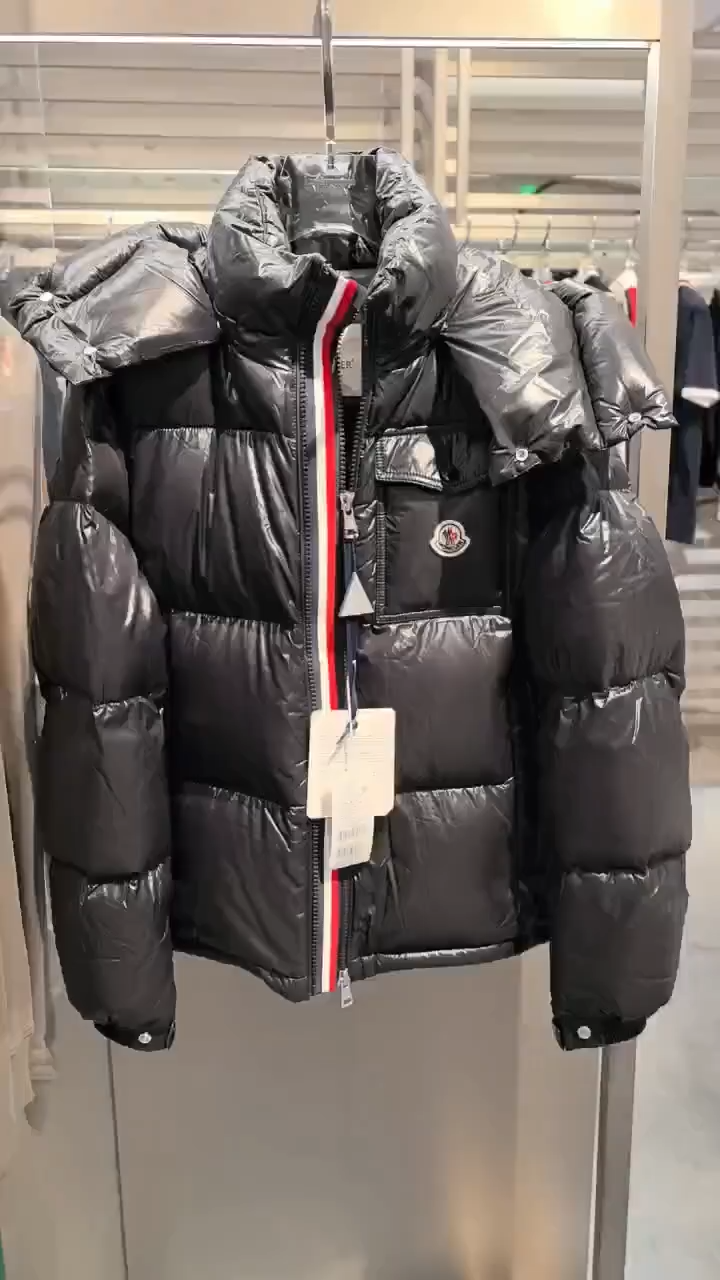 Moncler Classics Winter Jacket Size S-2XL