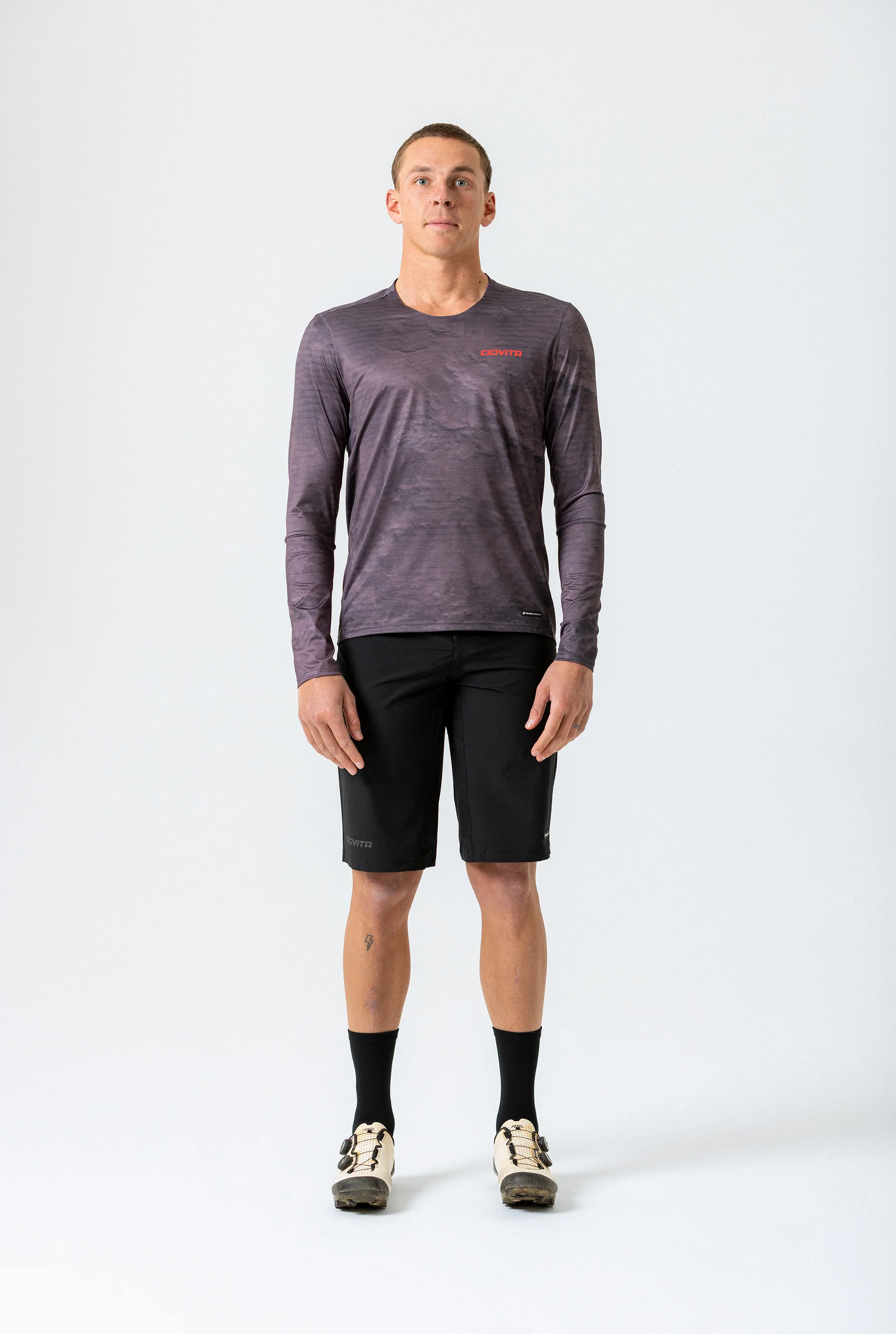 Men's AE Long Sleeve Trail Tee (Coffee)
