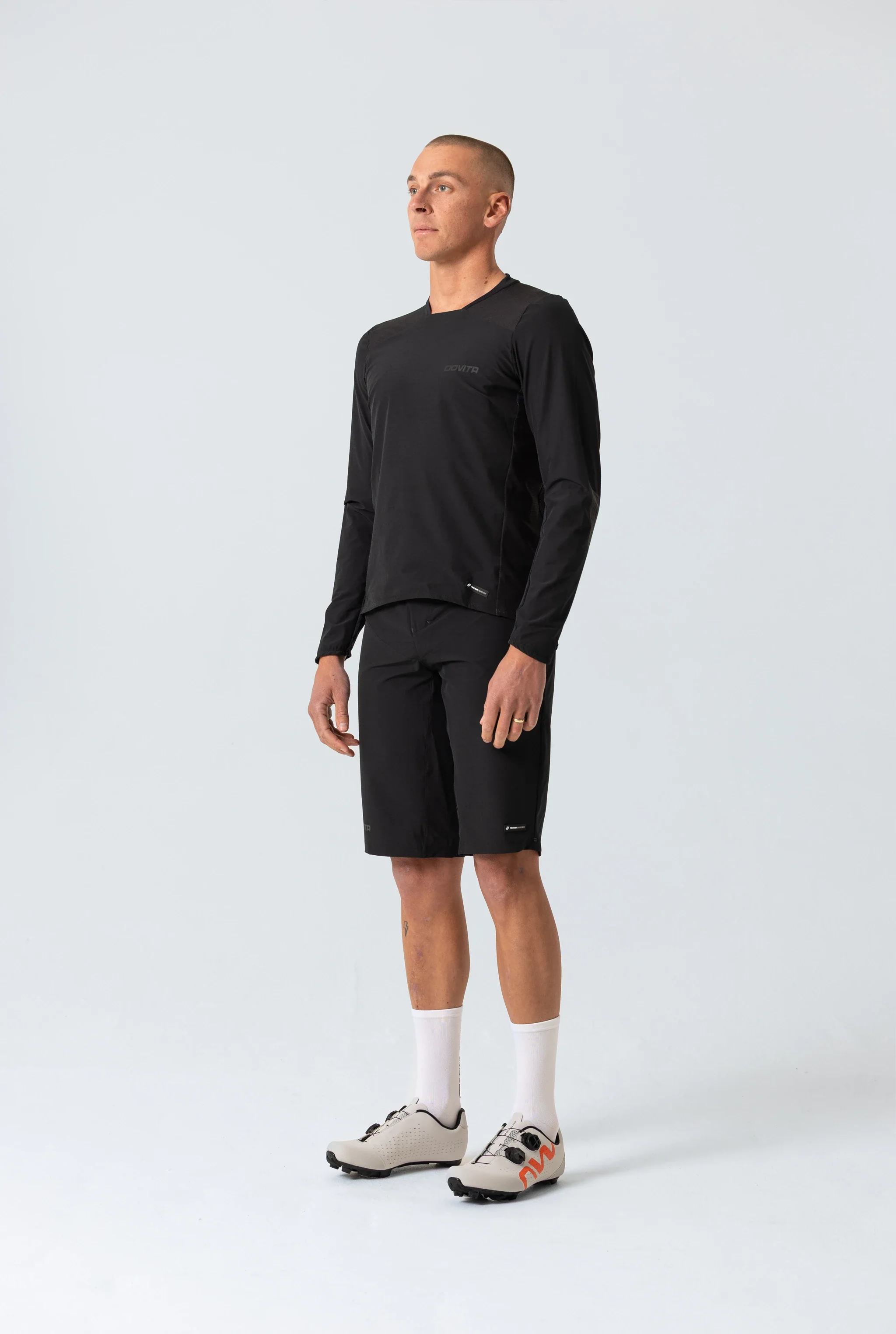 Men's Scuro Long Sleeve Trail Tee (Black)