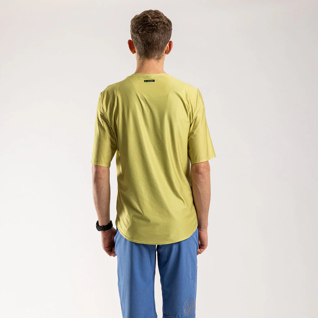Men's Lightweight Short Sleeve Trail Tee (Pistachio)