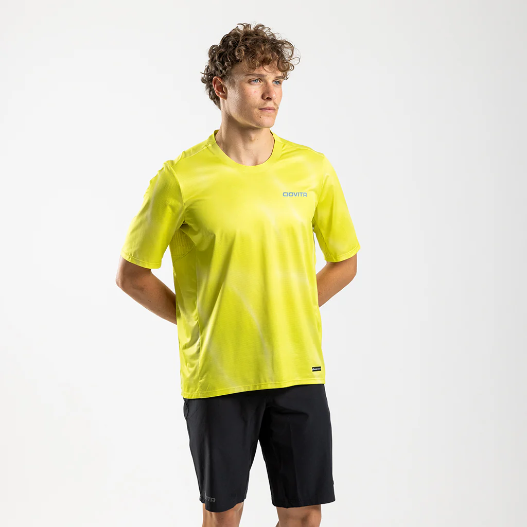 Men's AE Trail Tee (Cyber)