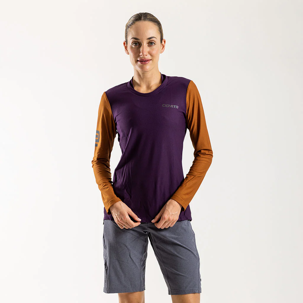 Women's AR Long Sleeve Trail Tee (Plum)