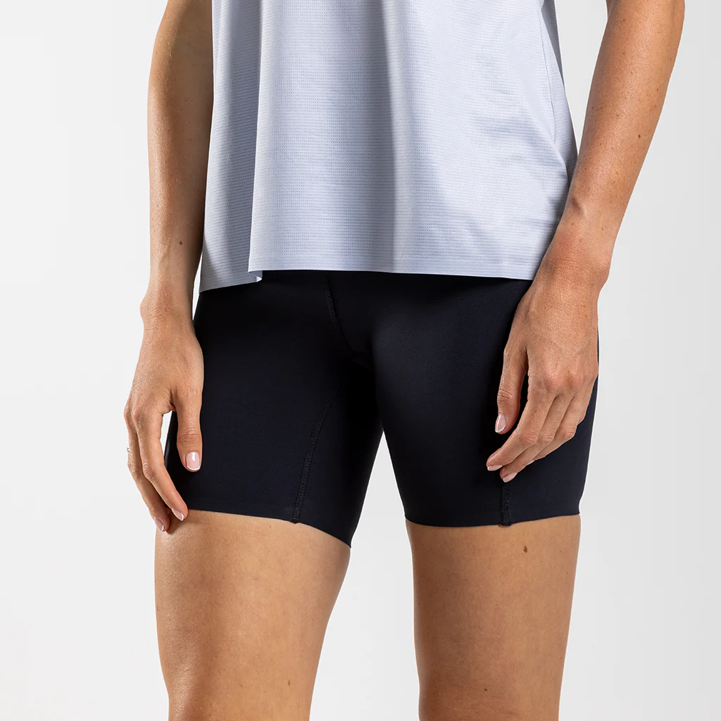 Women's 6 Inch Training Tights (Black)